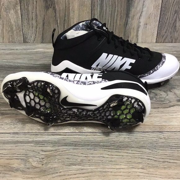 nike trout metal baseball cleats